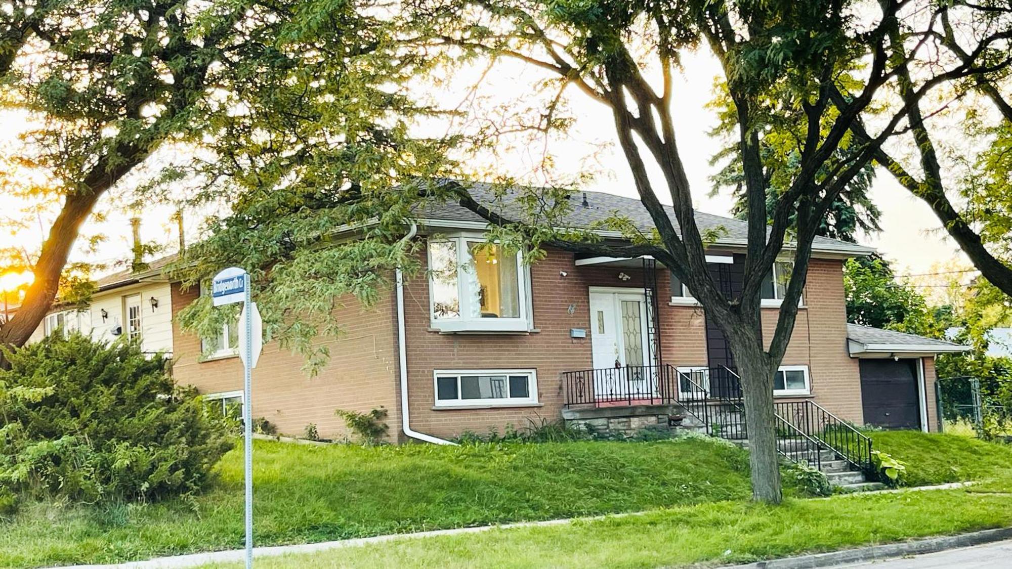 Cozy 10 Mins From Airport With Free Parking *